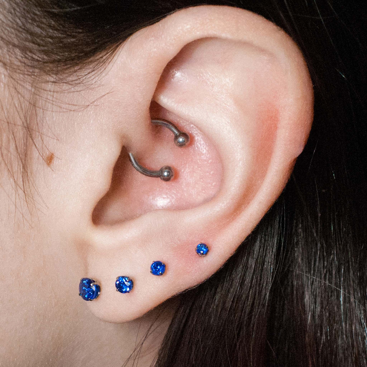Sapphire Prong Gem